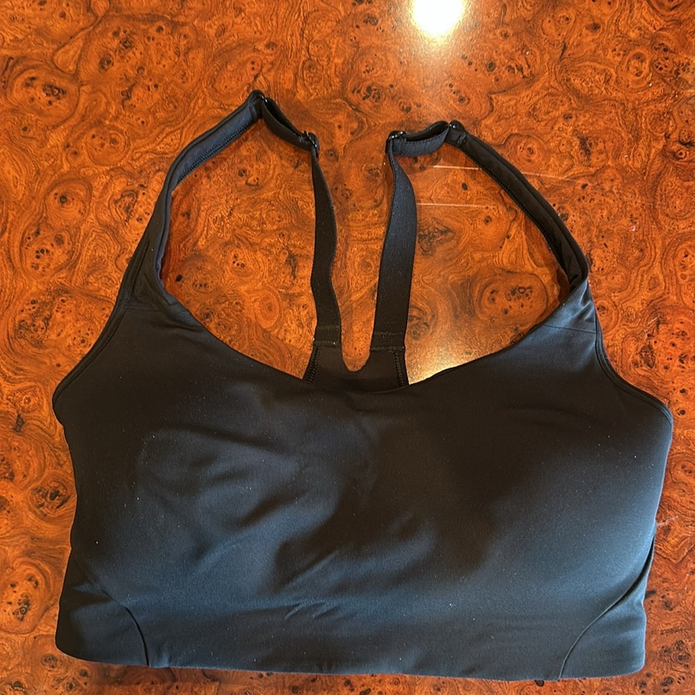 Lululemon All powered up bra in size 32DD black